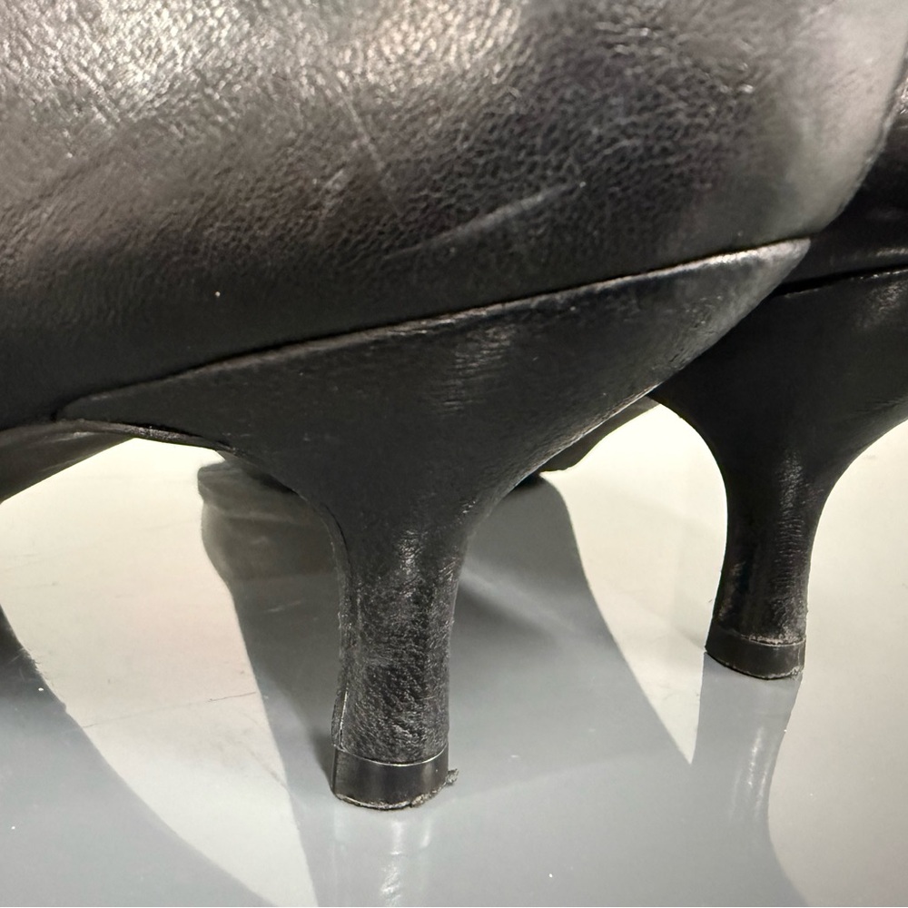 Stuart Weitzman Kitten Heel Boots Black Leather Booties EU 39 - Picture 6 of 10